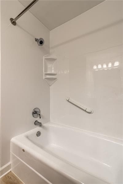 Building Photo - 107 Forest Edge Dr