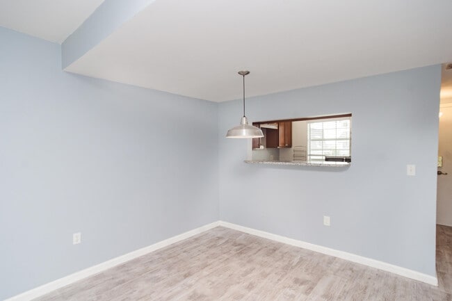 Building Photo - 1901 Indian River Blvd