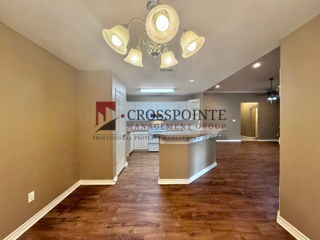 Building Photo - Tour Today! 4 Bedroom 2 Bathroom Home in Lindale!