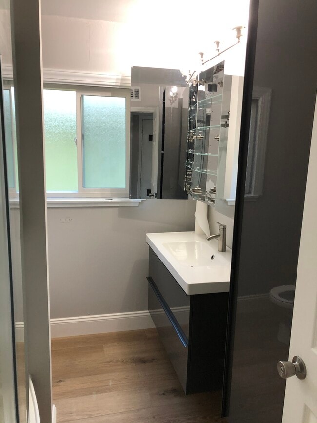 Bathroom # 4 - 3314 Treehaven Dr