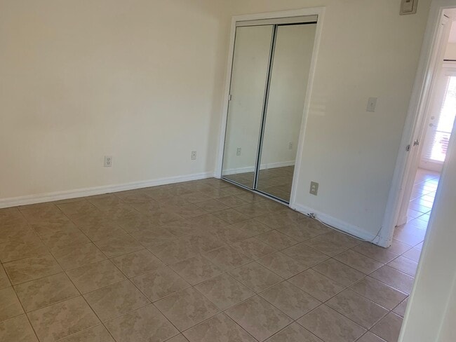 Building Photo - Coquina Key Condo