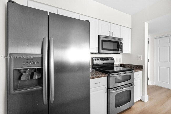 Building Photo - 90 Alton Rd