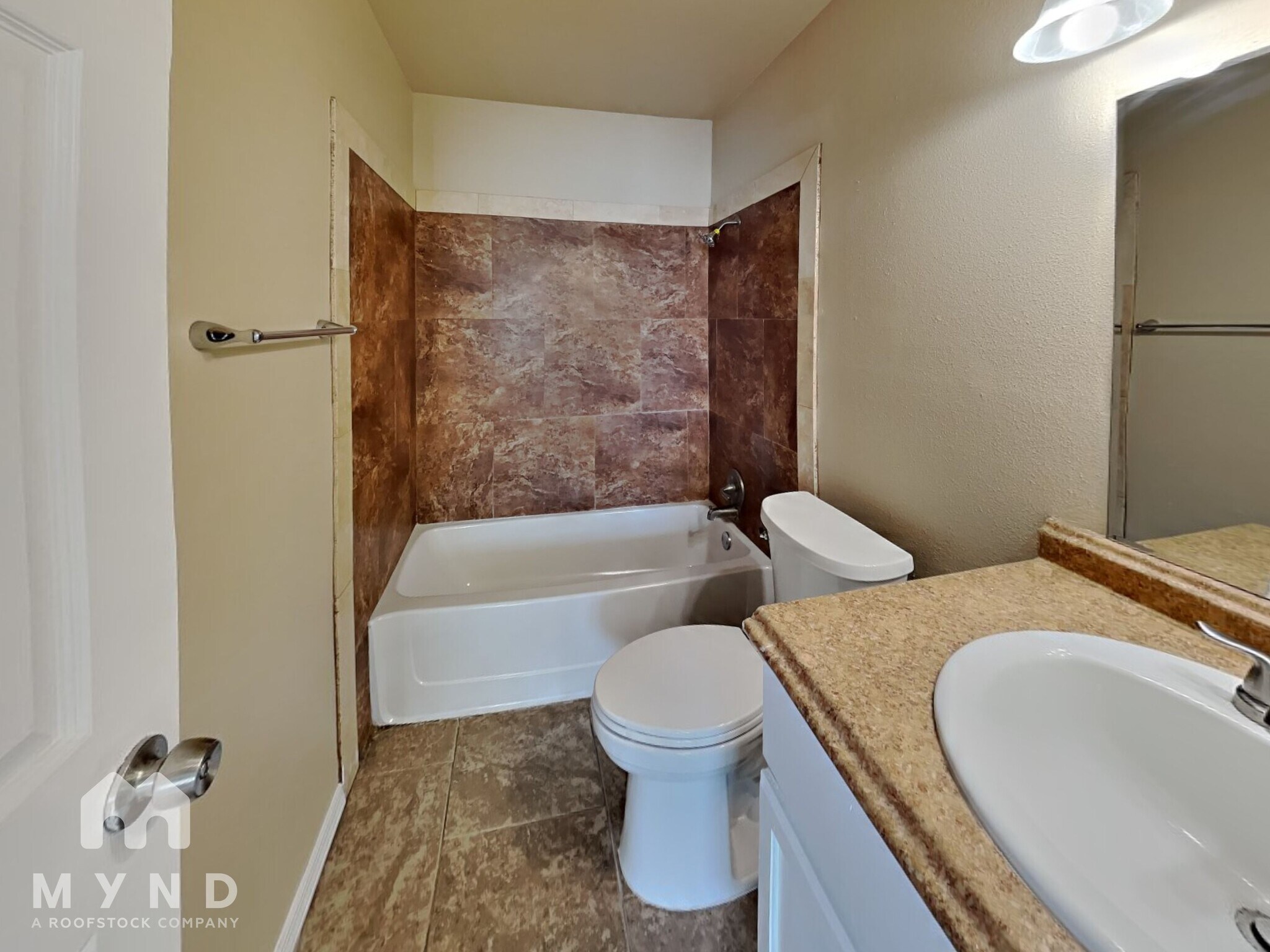 Building Photo - 3118 Beacon Field Dr