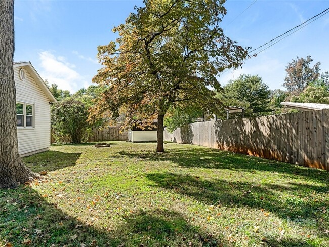 Building Photo - 3523 Clardy Ct
