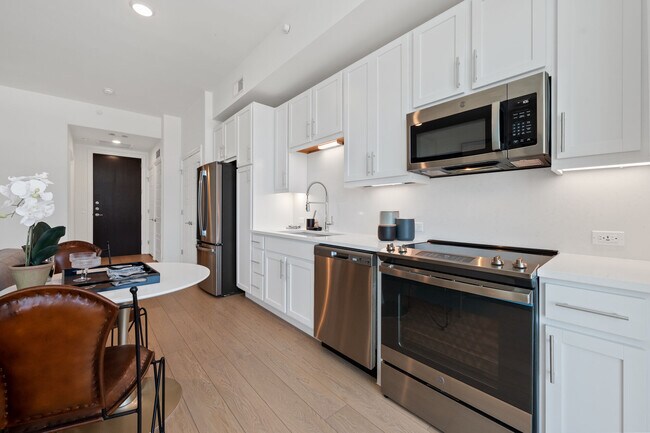 Building Photo - Whitley