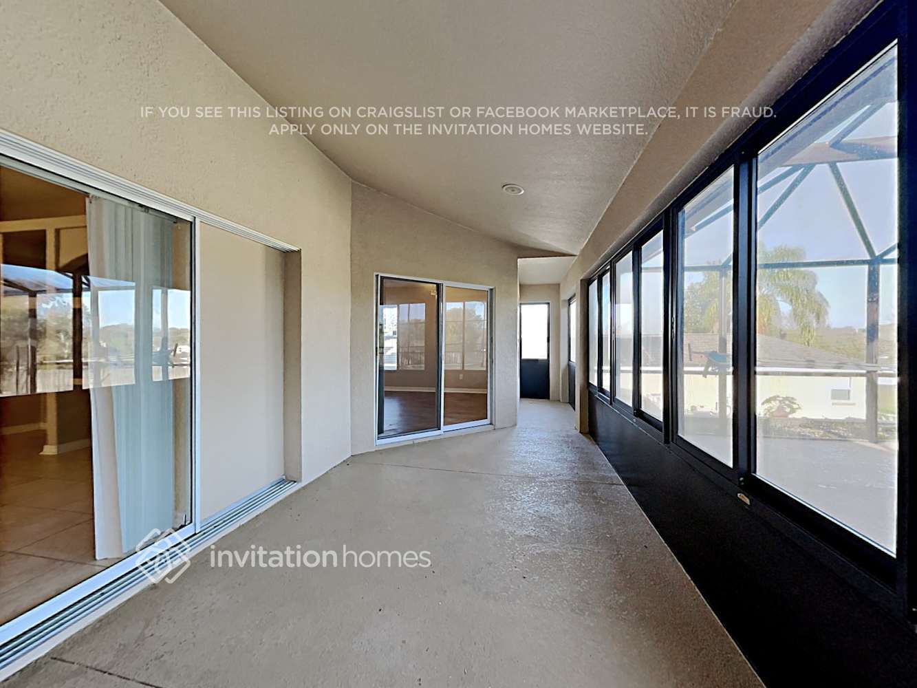 Building Photo - 11425 Via De Renee Pl