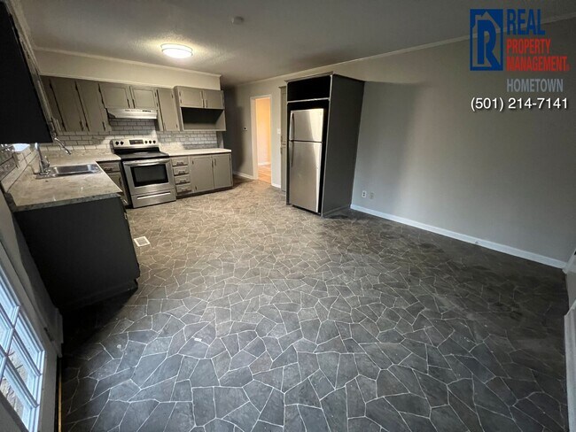 Building Photo - 6901 Archwood Dr