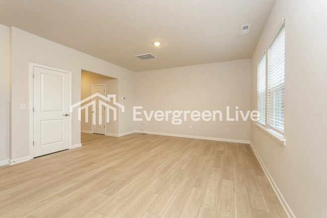 Building Photo - 817 Pear Blossom Ct