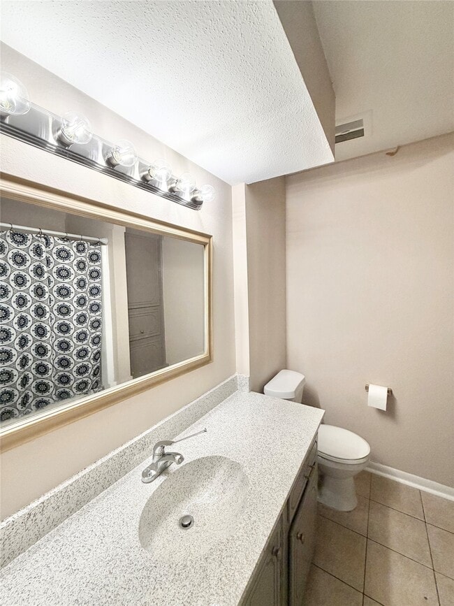 Building Photo - 12426 Foxburo Dr