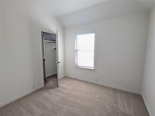 Building Photo - 7686 Creekmere Dr