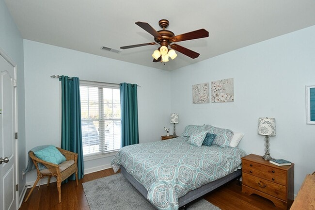 Building Photo - 8643 Beaver Creek Dr