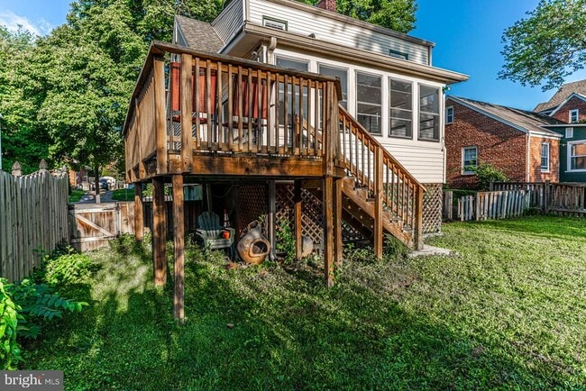 Building Photo - 2759 W George Mason Rd