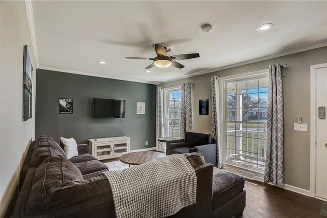 Building Photo - 1511 Stewarts Ferry Pike