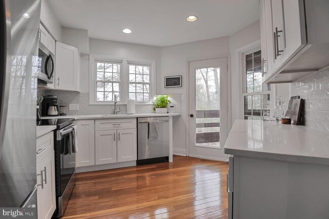 Building Photo - 11110 Beaver Trail Ct