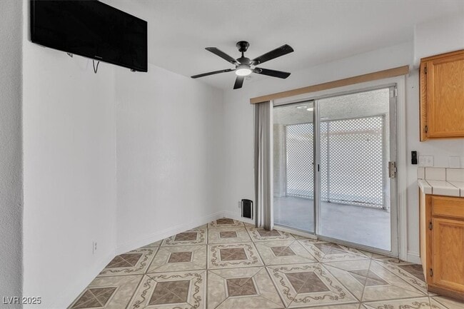Building Photo - 8200 Cimarron Ridge Dr