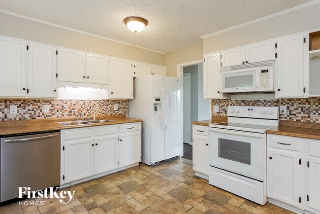 Building Photo - 1312 Whirlaway Cir