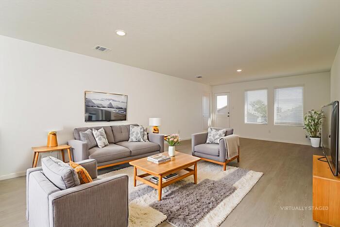 Building Photo - 14810 Warwick Shire