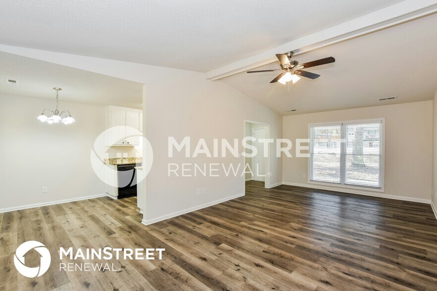 Building Photo - 29772 Creekwood Rd