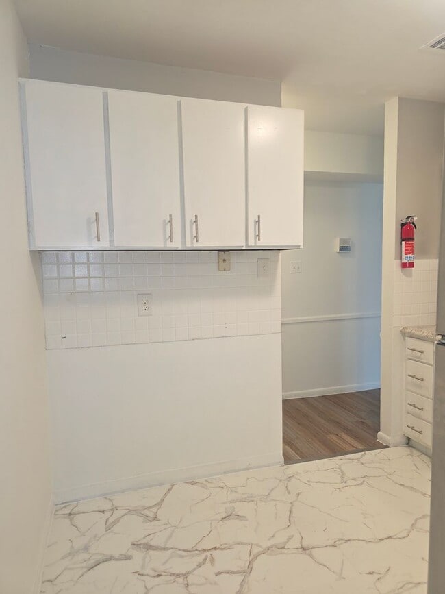 Building Photo - CONDO IN PIKE CREEK