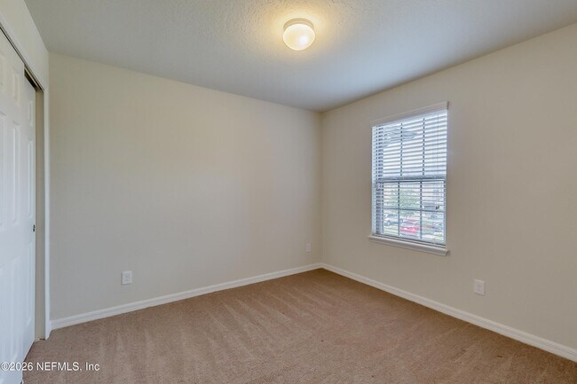 Building Photo - 7021 Buroak Ct