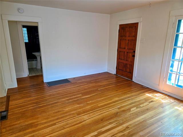 Building Photo - 2209 S Emerson St