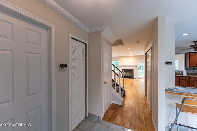 Building Photo - 314 Towne Dr