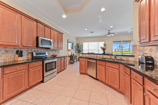 Building Photo - 9220 Short Chip Cir
