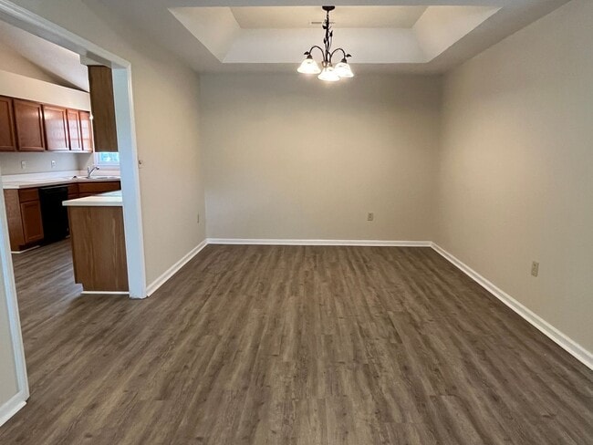 Building Photo - Wonderful 3 Bedroom Ranch in Huntersville