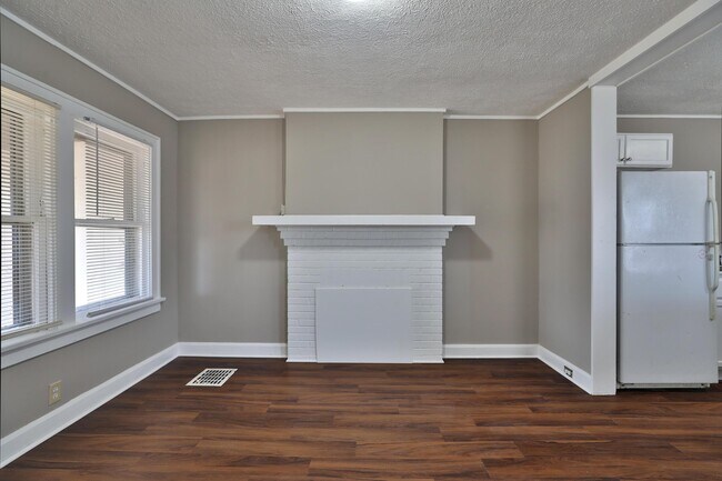 Building Photo - 2611 Beulah Rd