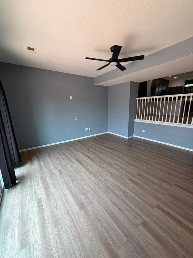Building Photo - 2827 Aspen Ave