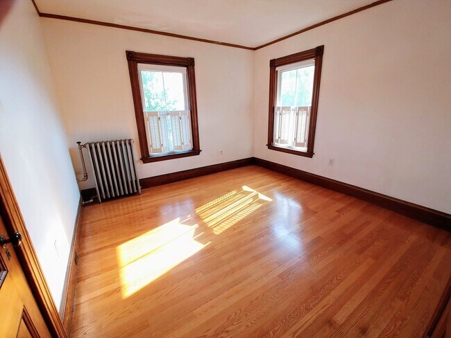 Building Photo - 78 N Beacon St