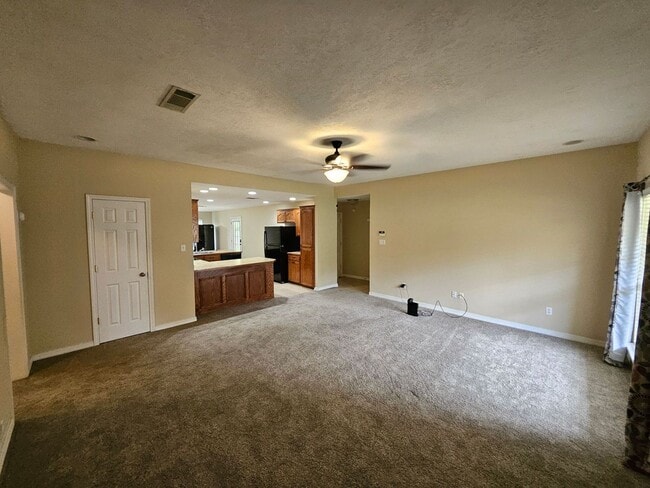 Building Photo - 6201 Fagan Cir