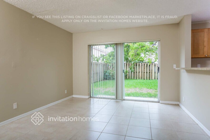 Building Photo - 3079 Doubloon Dr