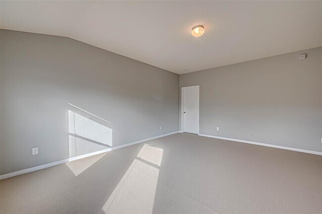 Building Photo - 502 Mornington Ln