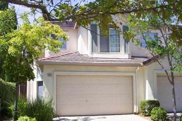 Building Photo - 1810 Gardenia Ct
