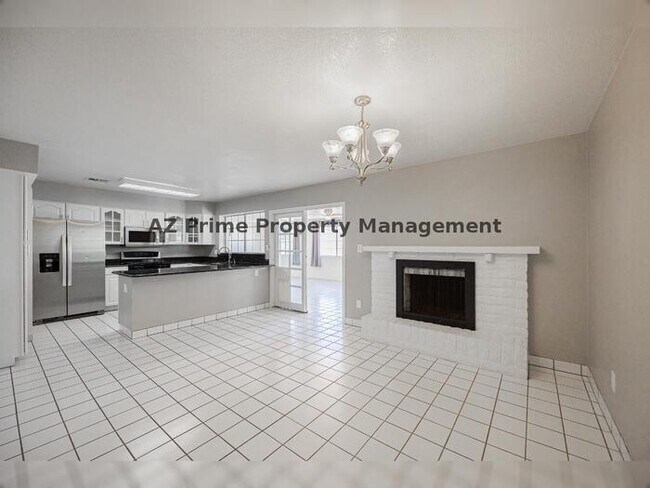 Building Photo - 1634 W Sack Dr
