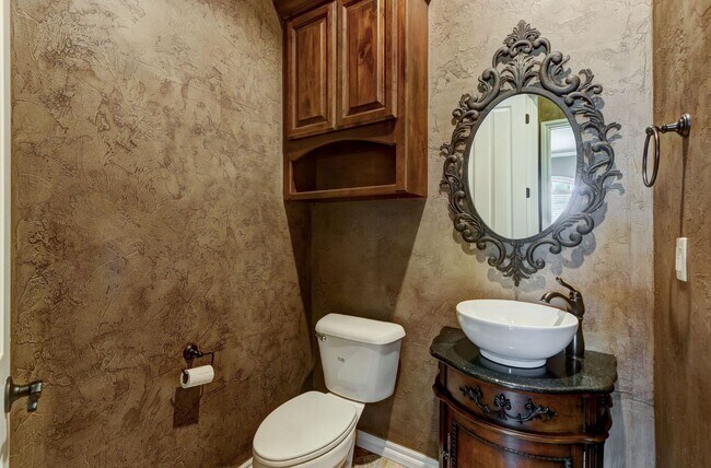 Building Photo - Luxury Living in Rosecreek – 4-Bedroom Home in Deer Creek Schools!