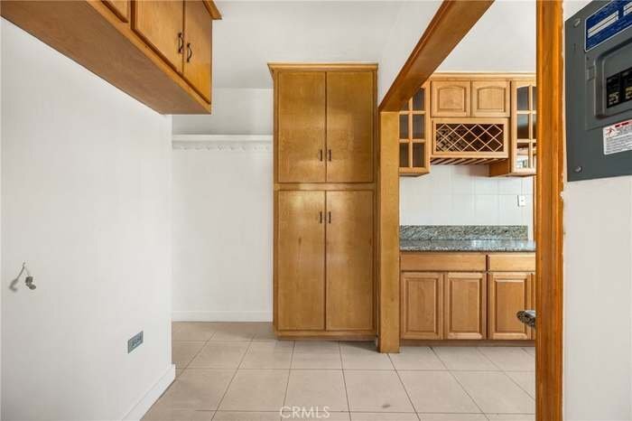 Building Photo - 3424 Rockhold Ave