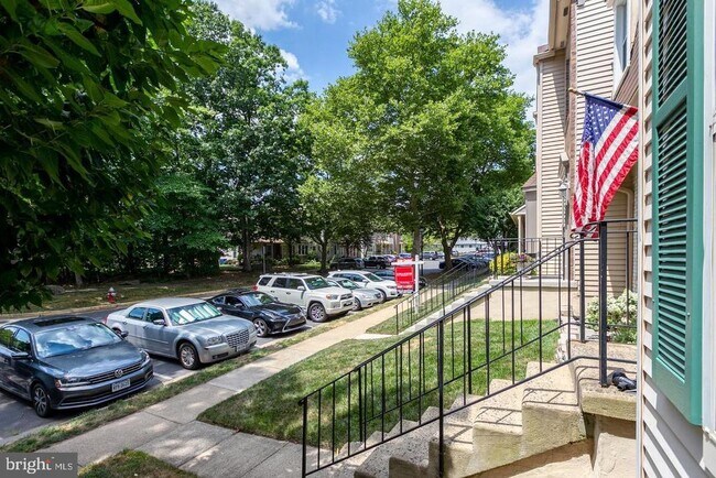 Building Photo - 13662 Barren Springs Ct