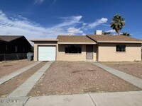 Building Photo - 8155 La Paloma Cir