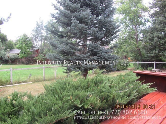 Building Photo - 2881 Loma Pl