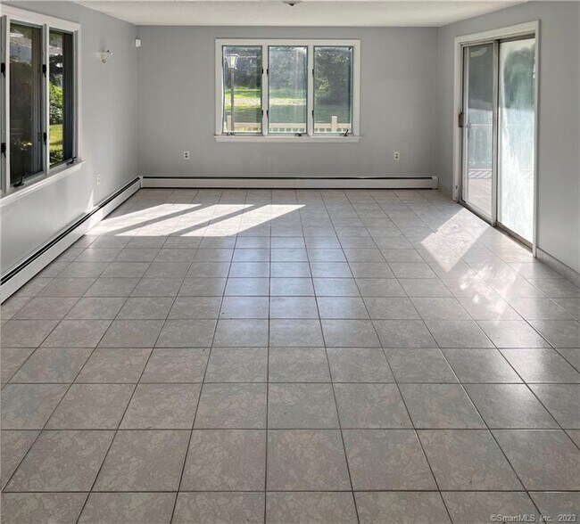 Building Photo - 54 Barstow Dr