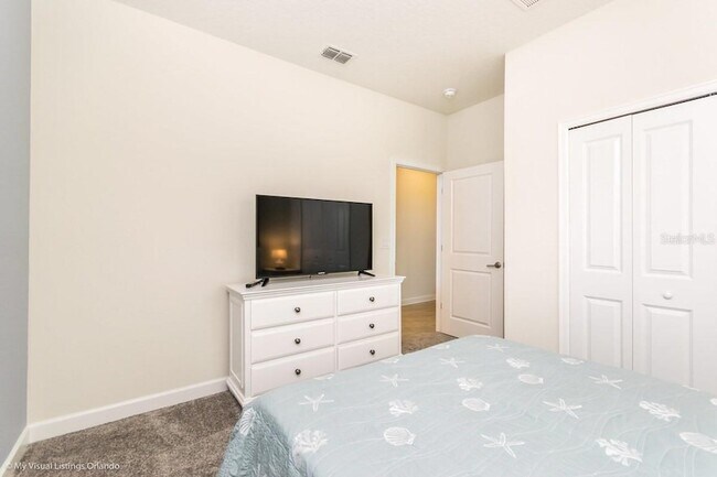 Building Photo - 9007 Stinger Dr