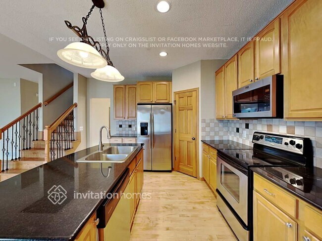 Building Photo - 11802 South Lake Boulevard Northeast