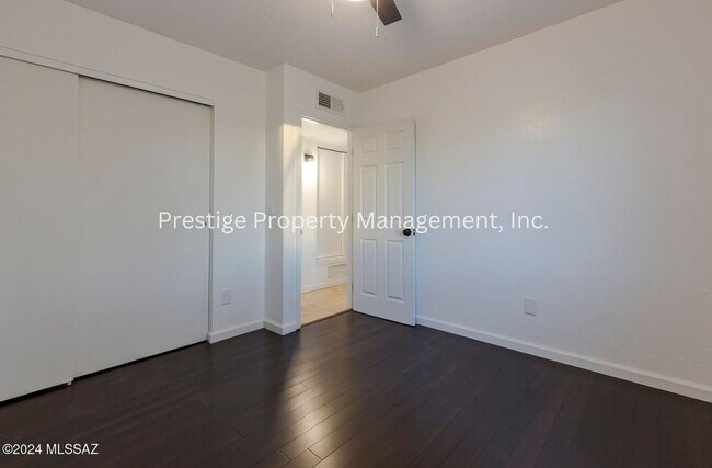 Building Photo - Look! This 3/2 Upgraded  East Side Charmer Is What You Have Been Looking For!