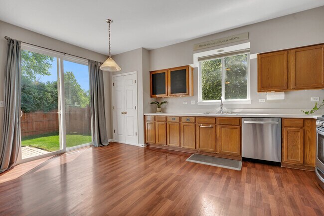 Building Photo - 2636 Whitehall Ln