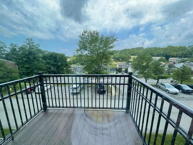Building Photo - Hopewell - 2Br Condo - Independence Square