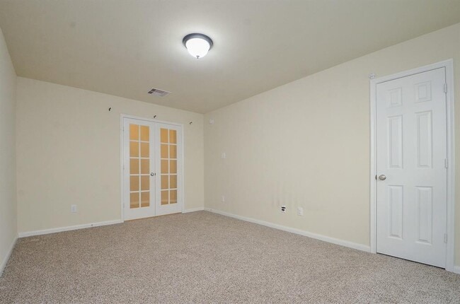 Building Photo - 21519 Crainfeld Dr