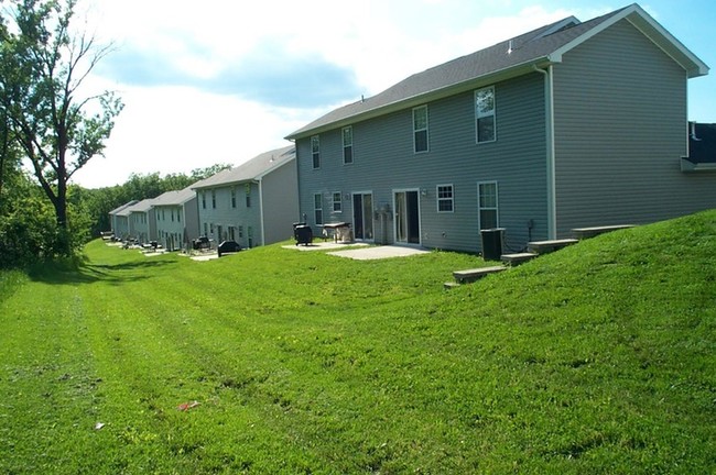 Duplex Exterior Back - Beacon Ridge