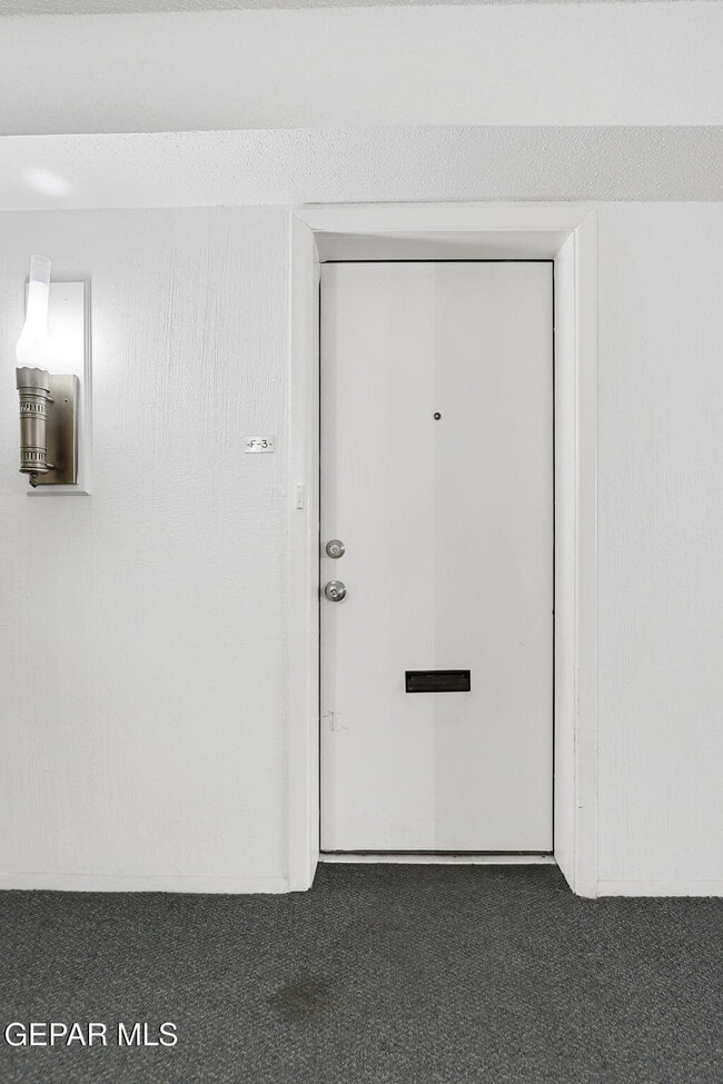 Building Photo - 252 Shadow Mountain Dr